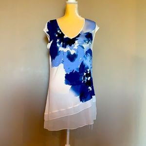 Kim and Cami shades of blue and white tunic medium